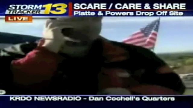 (Tapia TV) - Radio DJ Dan Cochell Lives On Billboard For 8 Days Part 2 смотреть онлайн