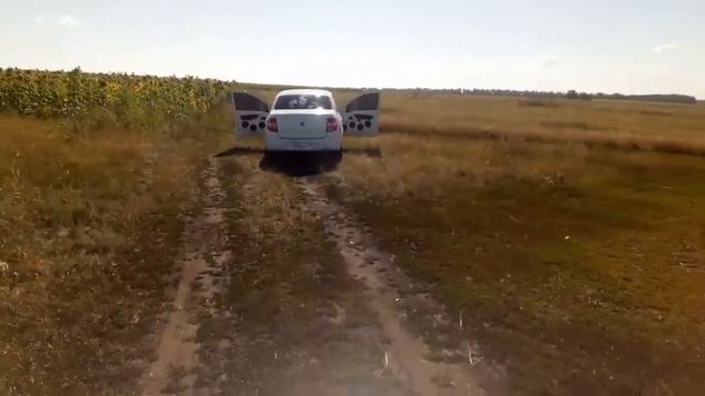 Лада Гранта ,Громкий фронт. смотреть онлайн