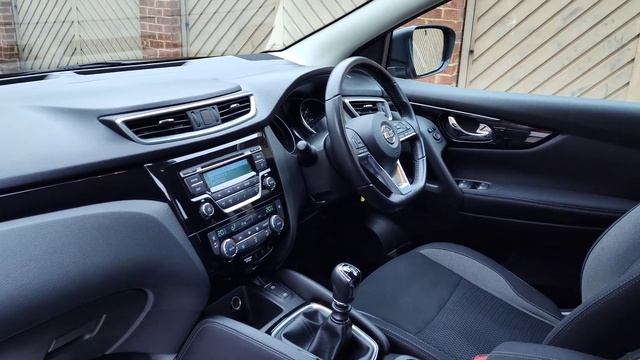 2018 Nissan Qashqai 1.2 DIG-T Acenta SUV 5dr Petrol Manual Euro 6 (115 ps) смотреть онлайн