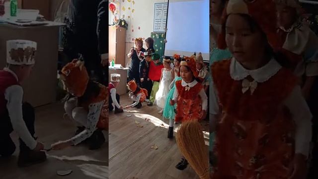осенний праздник 2 "л" класса смотреть онлайн