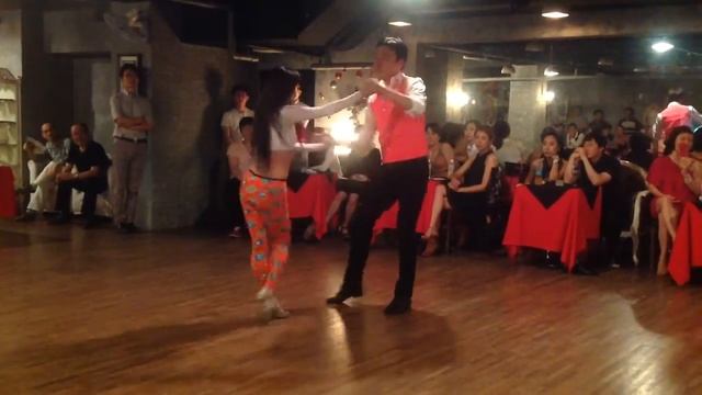 Milonga del CORAZON@14th, Aug. 2014 Nirvana y Ssun Sensual Bachata смотреть онлайн