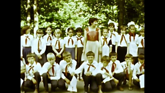 Капустин Яр Когда уйдём со школьного двора смотреть онлайн
