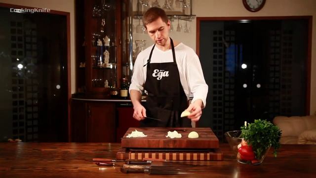 Рецепт,способы нарезки репчатого лука ножом.Как нарезать лук? смотреть онлайн
