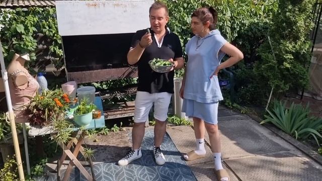 Квасим  на даче ? Малосольные Огурцы ?