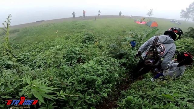 Trobos jalanan berkabut!! Shortcut bedugul-Singaraja || Motovlog bali смотреть онлайн