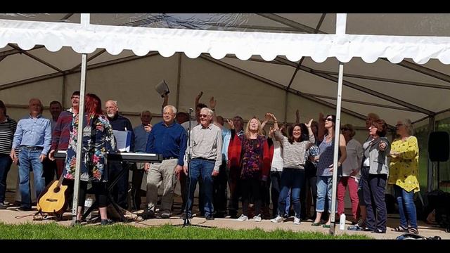 Usk Singing Club - Rags to Ritz (I. Berlin) смотреть онлайн