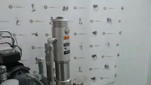 Окрасочный аппарат электрический HYVST SPT 8200 E смотреть онлайн