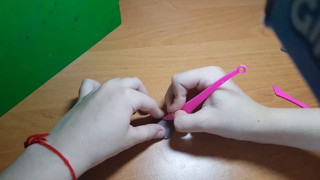 Учимся лепить малину из пластилина. Очень легко и просто. 👍👍👍 смотреть онлайн