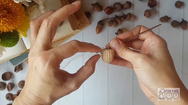 Как связать желудь крючком - подробный мастер-класс смотреть онлайн