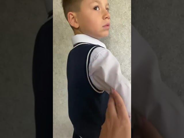 Трикотажная жилетка из марафона — одного из восьми, которые сейчас идут в подарок к 8 марта. смотреть онлайн