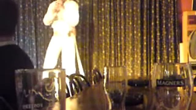 Way Down Gary Gibson as Elvis смотреть онлайн