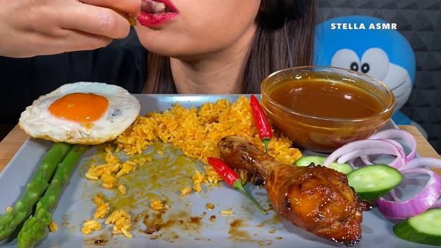ASMR EATING BBQ CHICKEN, JAVA RICE, EGG, CHILLI, ASPARAGUS, ONION, CUCUMBER 먹방 Sounds смотреть онлайн