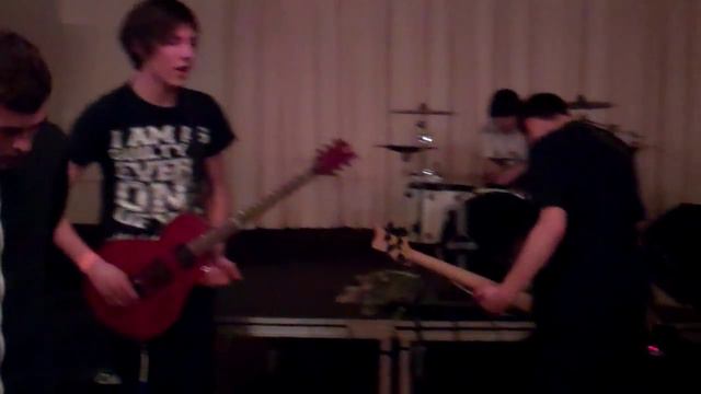 xFriends With A Ghostx смотреть онлайн