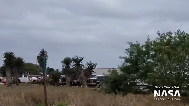 SpaceX Boca Chica - Full Drive-Past Entire Facility смотреть онлайн