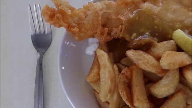 Blackpool Fish & Chips. The Best of British Seaside food. Simply the Best ! смотреть онлайн