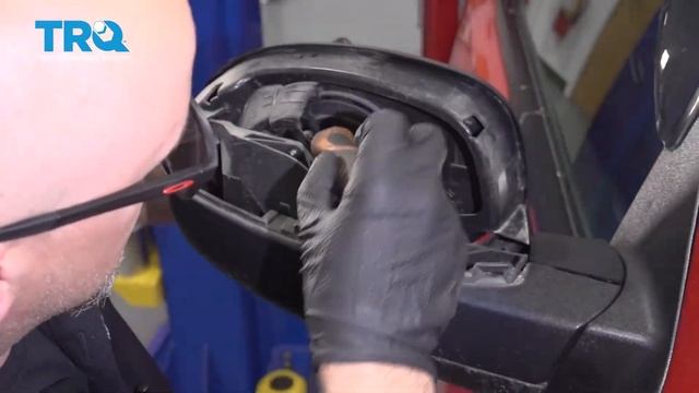 How To Replace Side Mirror Glass 2007-2014 GMC Sierra 3500 смотреть онлайн
