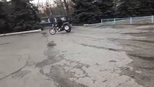 трицикл ИЖ Юпитер 5 1 виїзд смотреть онлайн