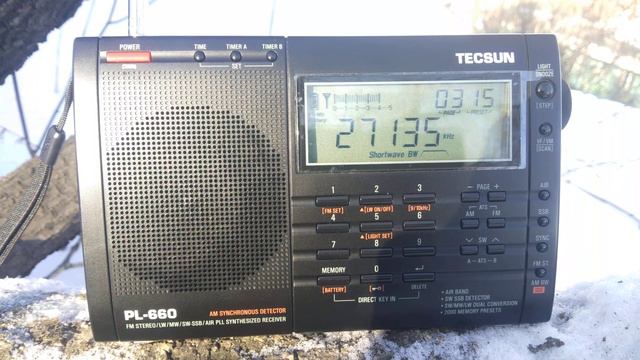 Tecsun pl 660 (27135 kHz) смотреть онлайн