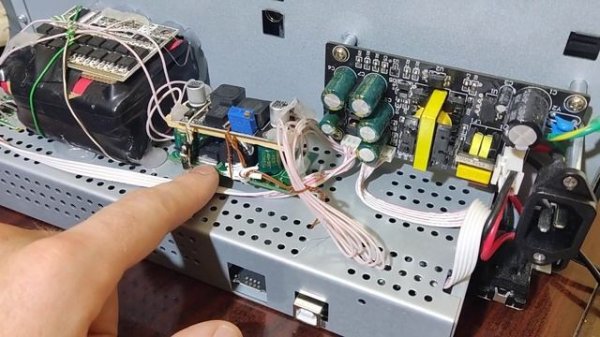 Осциллограф hantek dso2d15 переделка на аккумулятор