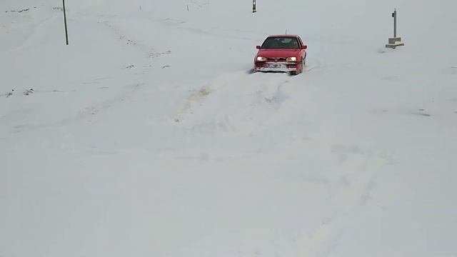 Driving in Snow Golf MK3 1.6 AFT 1998/TRABZON-TURKEY смотреть онлайн