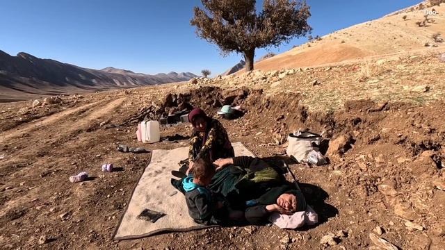 Romantic Support Of A Divorced Nomadic Woman By A Loving Shepherd 🌺🌺