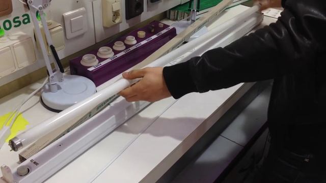 SYLVANIA F 36W/GREEN G13, обзор люминесцентной лампы от electropara.ru смотреть онлайн