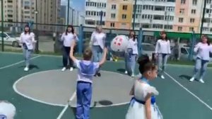 Флешмоб от родителей на выпускной из детского сада.