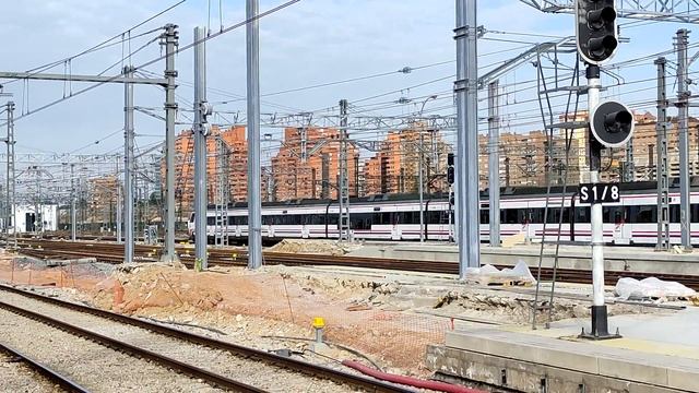 Madrid Chamartín - Estación De Renfe Cercanías Madrid. (4K)