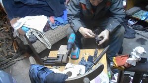 сверлю вкладыши. подкладываю партянки.