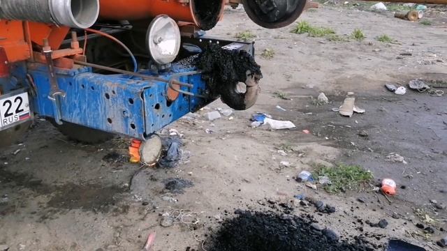 Чистка ассенизаторской бочки. смотреть онлайн