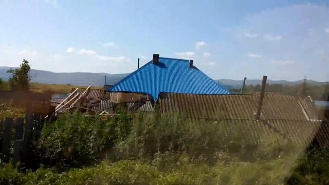 Подъезд на Парную