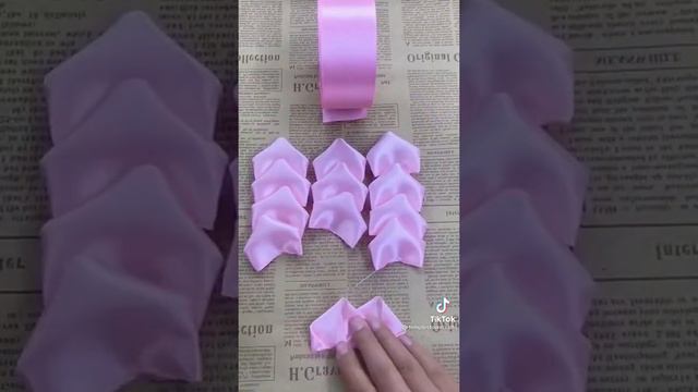 Волшебные цветы из лент / Ribbon flowers смотреть онлайн