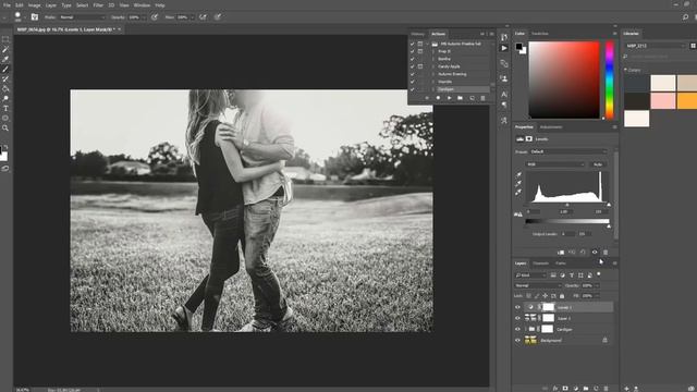 Enhancing Black & White Photos in Photoshop смотреть онлайн