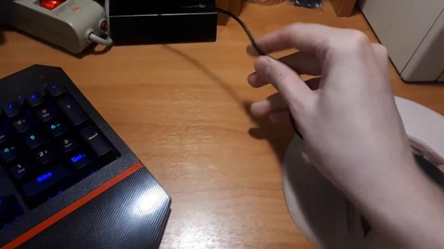 Бессмысленный отзыв о бюджетной мыши Intro MU190 Black. Кратко - лучше не брать, но до 100руб норм. смотреть онлайн