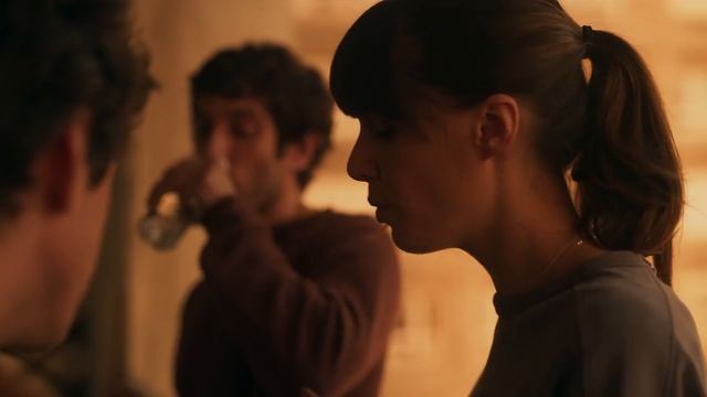 Роковая ночь в Париже - Русский трейлер (HD) смотреть онлайн