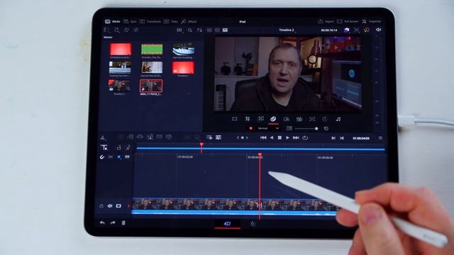 The two inspectors in DaVinci Resolve for Ipad смотреть онлайн