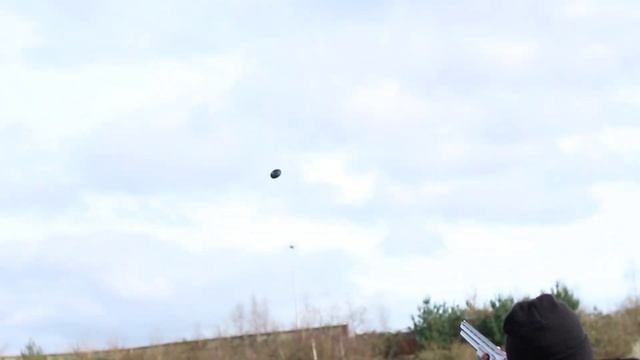 Clay Pigeon Shooting Dressed Like James Bond | Skyfall смотреть онлайн