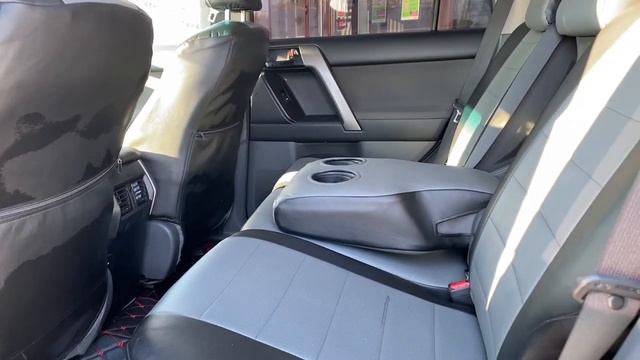 Обзор Toyota LAND CRUISER PRADO 2010 год