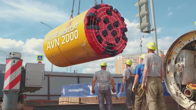 Строительство и инфраструктура города с высоты птичьего полета | Аэросъемка с квадрокоптера смотреть онлайн