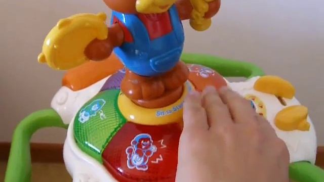 Видео обзоры игрушек - Стойка ТАНЦУЮЩИЙ МИШКА Vtech смотреть онлайн