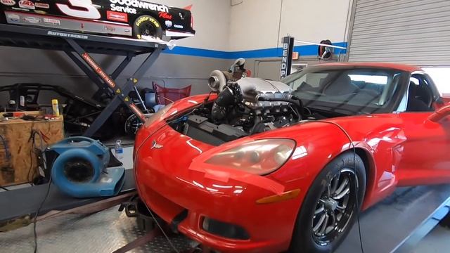 Ruby Hits the Dyno Once Again on the QUEST FOR 8's... Will This Be Enough Horsepower?? смотреть онлайн