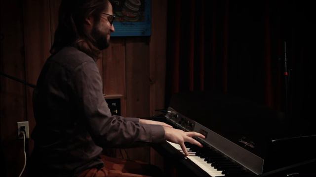 Dylan Farrell Live In Studio - Stranger