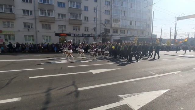 Парад на улице Ленина в Витебске (Дожинки-2020) смотреть онлайн