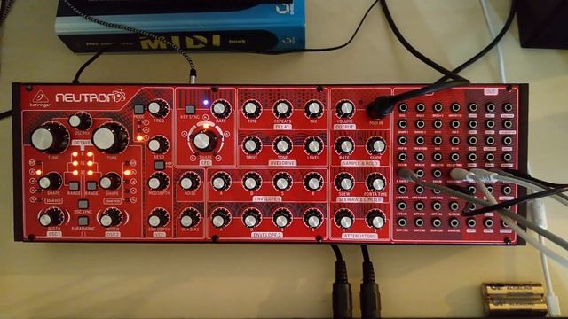 Behringer Neutron - Generative / Krell Patch Tutorial смотреть онлайн