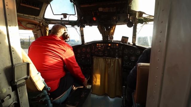 ASMR ? Полный процесс запуска вертолета Ми-6 ( Прокрутка | Запуск | Разбор полетов ) смотреть онлайн