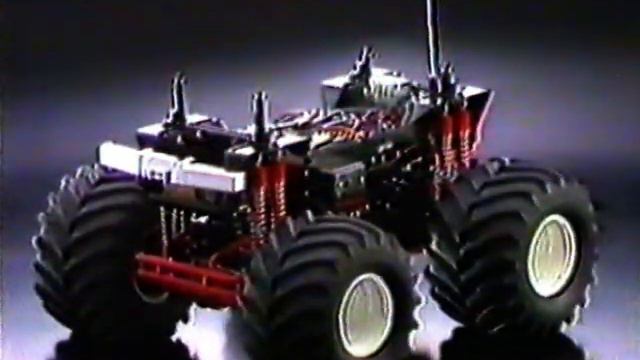 Tamiya Clodbuster Promo Video смотреть онлайн