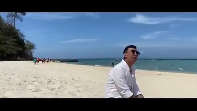 Botir Qodirov - Ishq | Ботир Кодиров - Ишк (Ta'tildagi Video)