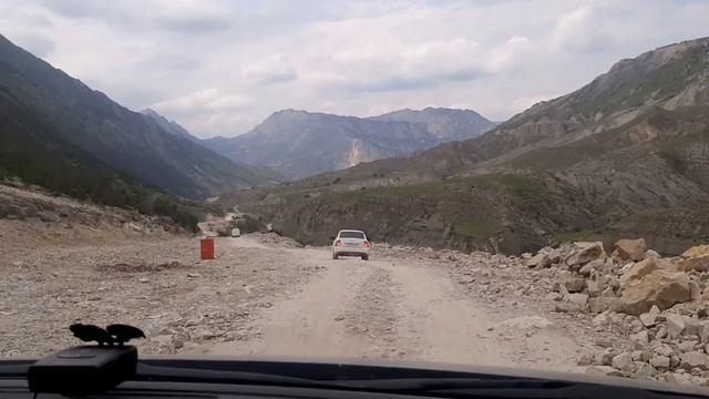 Дагестан, горная дорога... смотреть онлайн