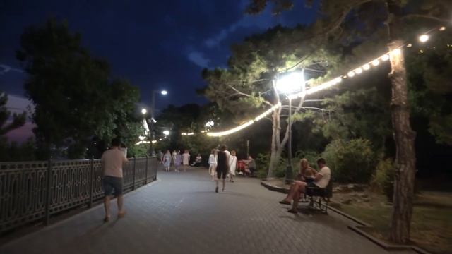 #АНАПА Набережная. Пробуем тайское мороженое ? LIVE 224