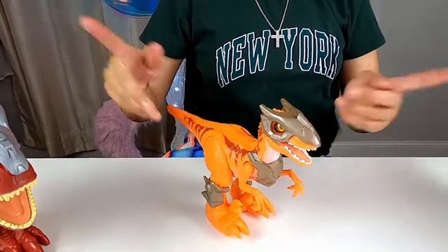 ROBO ALIVE DINO WARS! REAL LIFE ROBOTIC PETS ZURU DINOSAURS смотреть онлайн